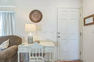 1999 Jansen Way, Woodburn, OR 97071 - Photo 12