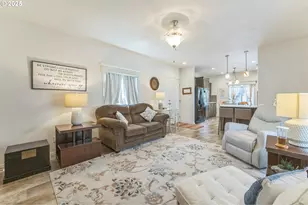 1999 Jansen Way, Woodburn, OR 97071 - Photo 10