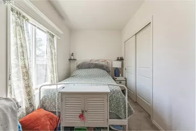 1999 Jansen Way #29, Woodburn, OR 97071 - Photo 24