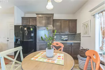 1999 Jansen Way #29, Woodburn, OR 97071 - Photo 22