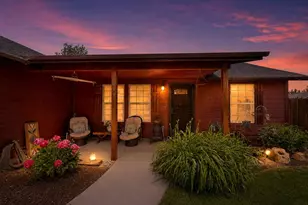 699 NE Fieldstone Ln, Prineville, OR 97754 - Photo 8