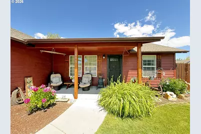 699 NE Fieldstone Ln, Prineville, OR 97754 - Photo 4