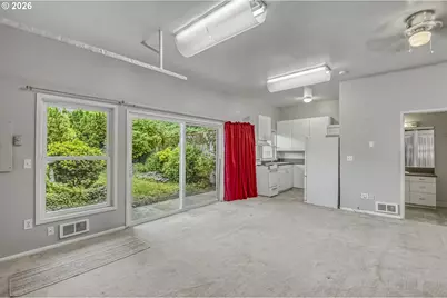 10516 SE Clinton St, Portland, OR 97266 - Photo 38