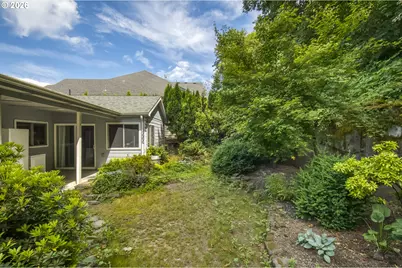 10516 SE Clinton St, Portland, OR 97266 - Photo 34