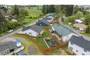 5175 NE Parkway Dr, Salem, OR 97305 - Photo 32