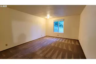 3585/3595 Emerald St, Eugene, OR 97405 - Photo 10