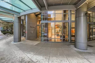 3601 S River Pkwy, Portland, OR 97239 - Photo 2