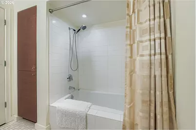 3601 S River Pkwy #429, Portland, OR 97239 - Photo 22