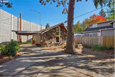 10840 SW 95th Ave, Portland, OR 97223 - Photo 2