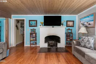 6126 SW Jetty Ave, Lincoln City, OR 97367 - Photo 10