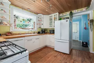 6126 SW Jetty Ave, Lincoln City, OR 97367 - Photo 14