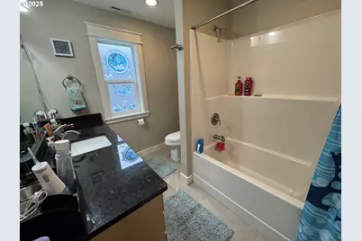 2317 Laura Ln, North Bend, OR 97459 - Photo 26