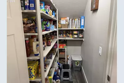 2317 Laura Ln, North Bend, OR 97459 - Photo 36