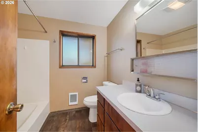 126 N Harbor St, Rockaway Beach, OR 97136 - Photo 12