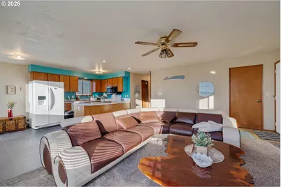 126 N Harbor St, Rockaway Beach, OR 97136 - Photo 4