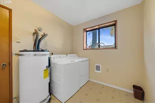 126 N Harbor St, Rockaway Beach, OR 97136 - Photo 14