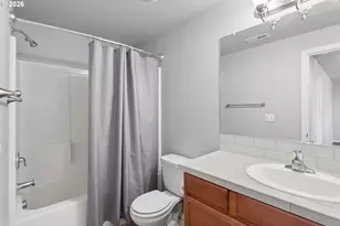 715 Rossmore St, Eugene, OR 97404 - Photo 36