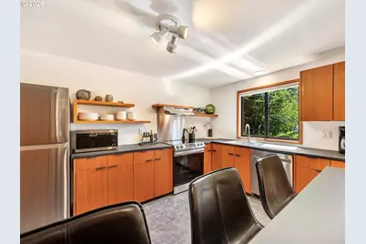 576 Third St, Manzanita, OR 97130 - Photo 16