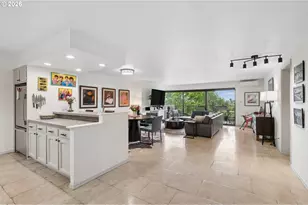 2221 SW 1st Ave, Portland, OR 97201 - Photo 6
