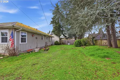 1012 7th St, Springfield, OR 97477 - Photo 28