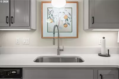 367 Rustic Pl #45, Eugene, OR 97401 - Photo 10
