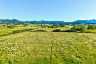2529 Northside Rd, Sutherlin, OR 97479 - Photo 40