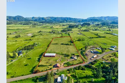 2529 Northside Rd, Sutherlin, OR 97479 - Photo 8
