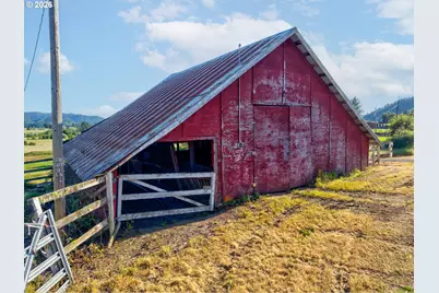 2529 Northside Rd, Sutherlin, OR 97479 - Photo 28