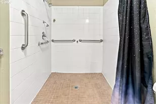 15301 SE Rivercrest Dr, Vancouver, WA 98683 - Photo 30