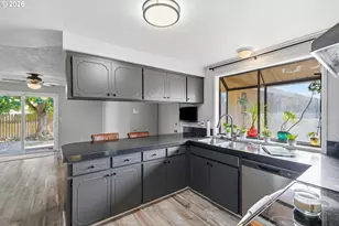 14304 SE 14th St, Vancouver, WA 98683 - Photo 12