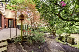 1975 SW Edgewood Rd, Portland, OR 97201 - Photo 2