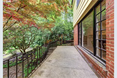 1975 SW Edgewood Rd, Portland, OR 97201 - Photo 28