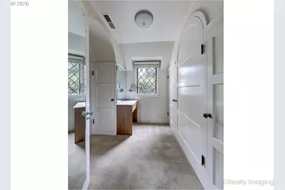 1975 SW Edgewood Rd, Portland, OR 97201 - Photo 18