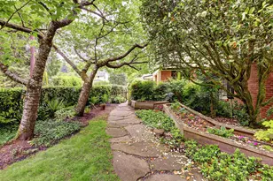 1975 SW Edgewood Rd, Portland, OR 97201 - Photo 32