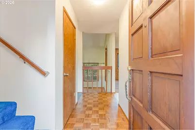 16821 Gassner Ln, Lake Oswego, OR 97035 - Photo 12