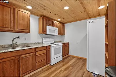 1106 Oregon St, The Dalles, OR 97058 - Photo 42