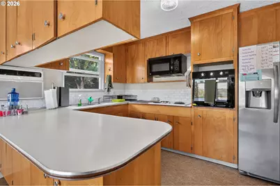 1106 Oregon St, The Dalles, OR 97058 - Photo 14