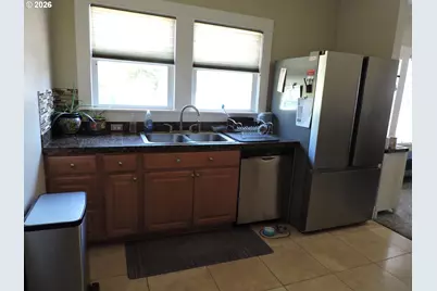 1555 21st Pl, Forest Grove, OR 97116 - Photo 14