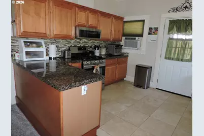 1555 21st Pl, Forest Grove, OR 97116 - Photo 12