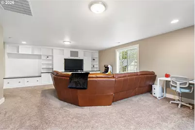 9250 SW Sagert St, Tualatin, OR 97062 - Photo 26