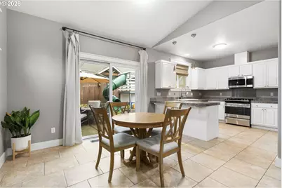 9250 SW Sagert St, Tualatin, OR 97062 - Photo 8