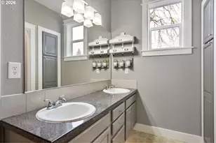 9250 SW Sagert St, Tualatin, OR 97062 - Photo 18