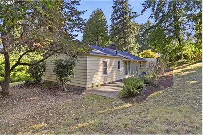 9477 SW 62nd Dr, Portland, OR 97219 - Photo 22
