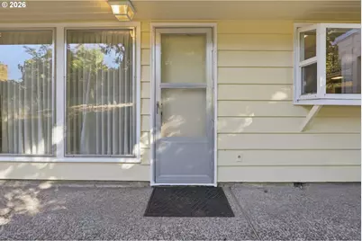 9477 SW 62nd Dr, Portland, OR 97219 - Photo 26