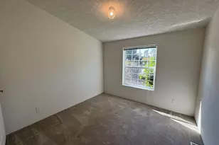 855 Maple St, Florence, OR 97439 - Photo 16