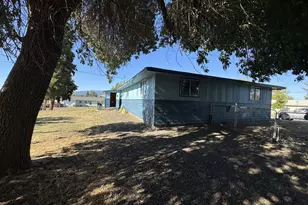 903 S Klickitat St, Goldendale, WA 98620 - Photo 2