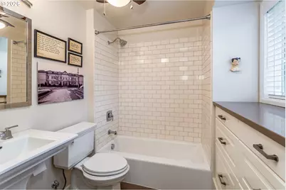 15065 SE Brightwood Ave, Milwaukie, OR 97267 - Photo 24