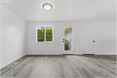 8970 SW Reiling St, Portland, OR 97224 - Photo 10