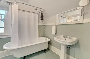 5131 SE Madison St, Portland, OR 97215 - Photo 34