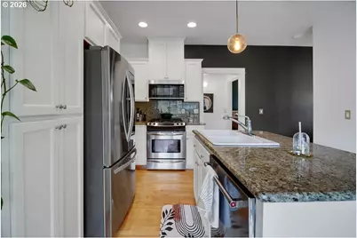 2032 SE Tenino St, Portland, OR 97202 - Photo 18